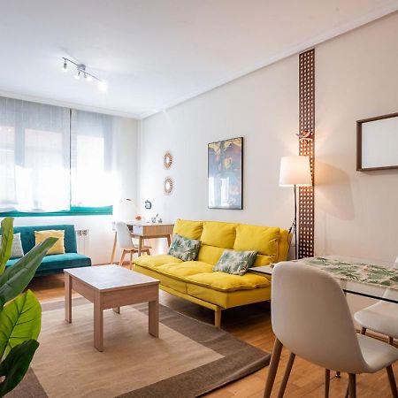 Apartamento Centrico Con Wifi Y Parking De Coche Tamano Medio Onís المظهر الخارجي الصورة
